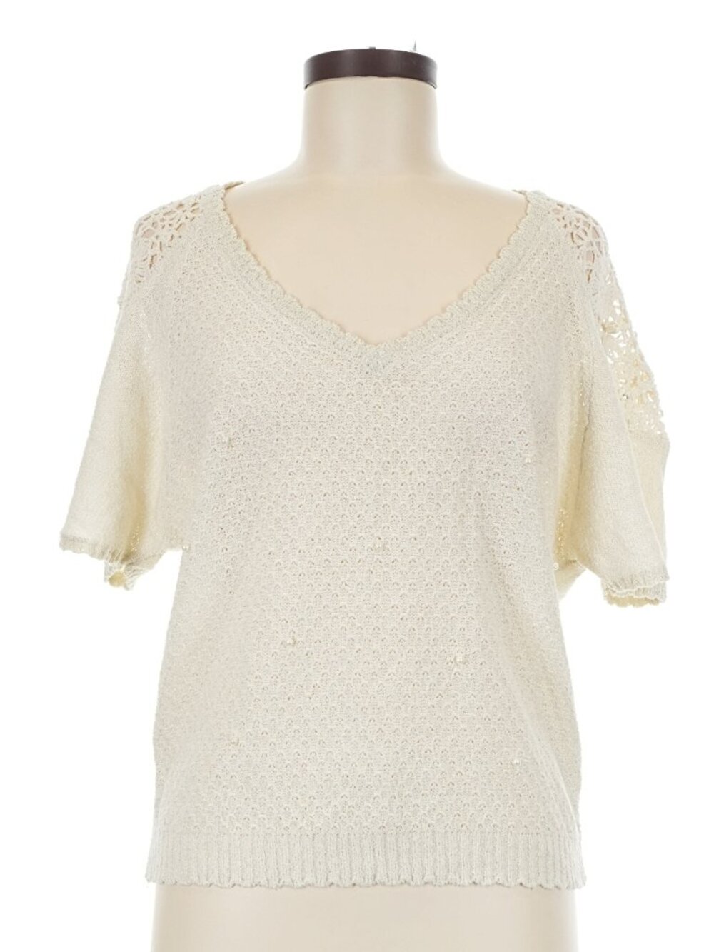 AXES FEMME ivory crochet top w/lace inset sleeves and pearl details - Picture 3 of 8